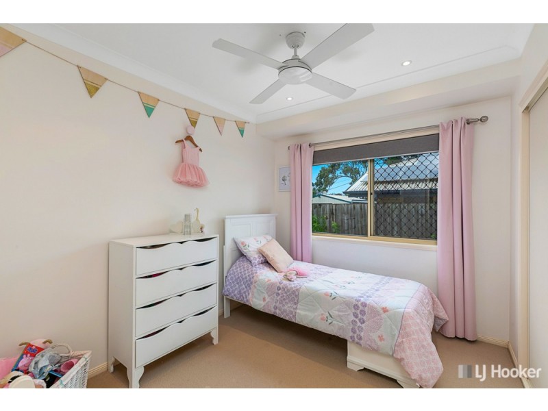 17 Maud Street, Birkdale QLD 4159