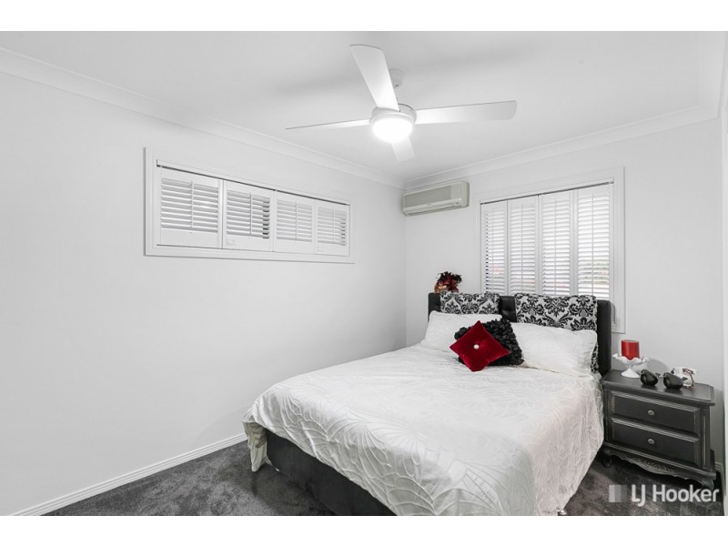 17 Keel Street, Birkdale QLD 4159