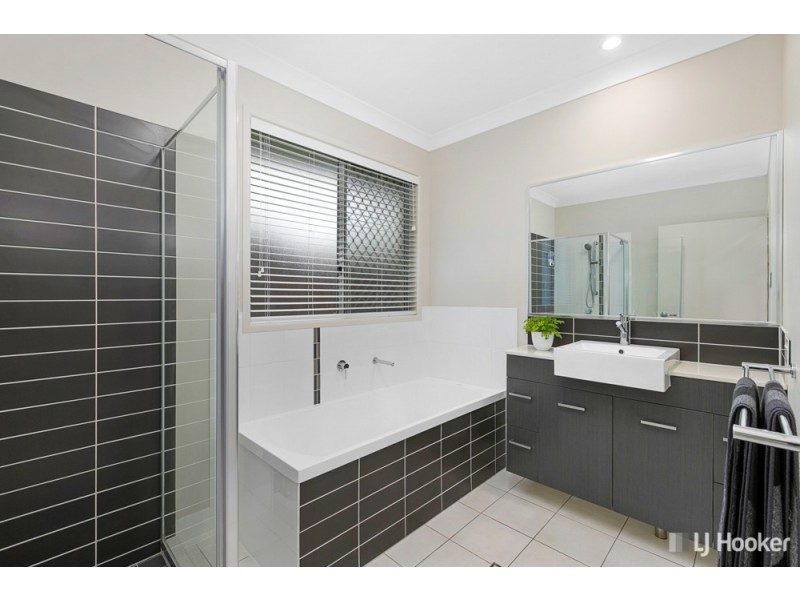 108 Passage Street, Cleveland QLD 4163