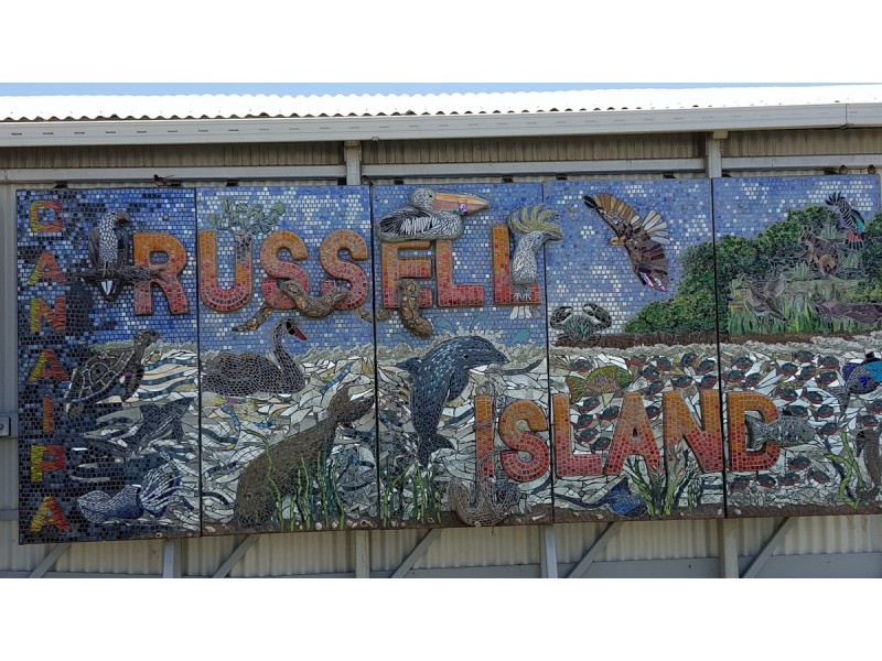 30 Crescent Drive, Russell Island QLD 4184