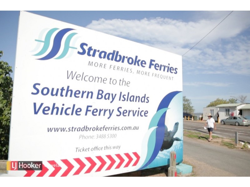 39 Pear Street, Redland Bay QLD 4165