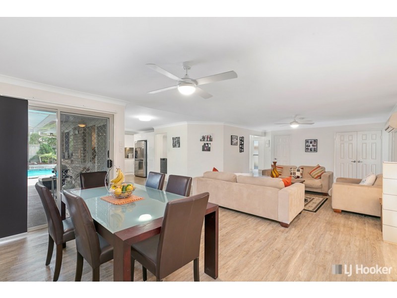 5 Sirocco Court, Ormiston QLD 4160