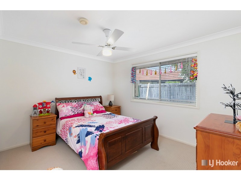 5 Sirocco Court, Ormiston QLD 4160