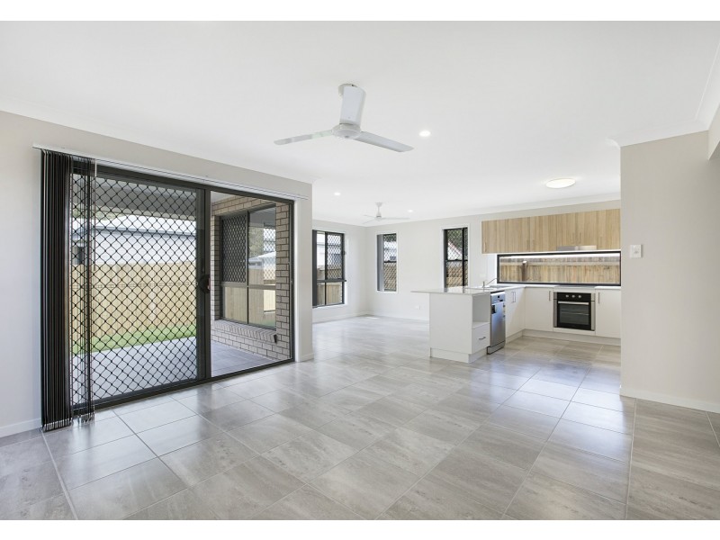 137A Main Street, Redland Bay QLD 4165