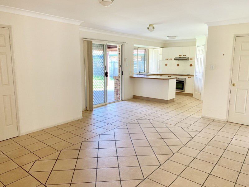 7B Holz Street, Victoria Point QLD 4165