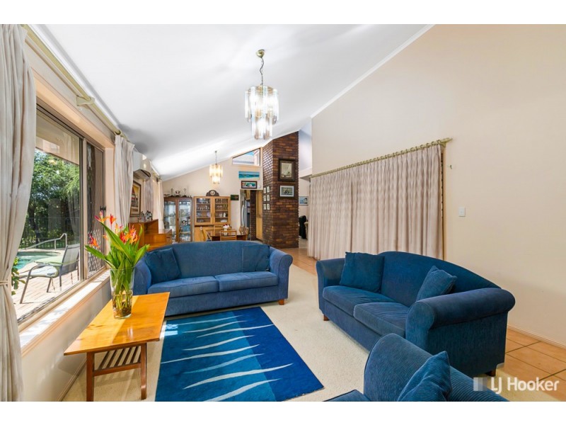 1 Swordfish Court, Birkdale QLD 4159