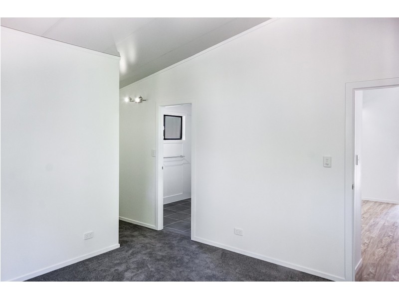 8 Sabot Street, Russell Island QLD 4184