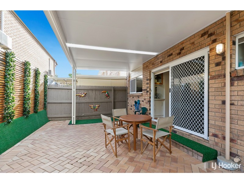 27/29-37 Island Street, Cleveland QLD 4163