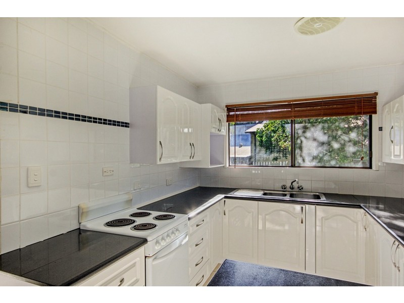 3 Phillips Street, Coochiemudlo Island QLD 4184