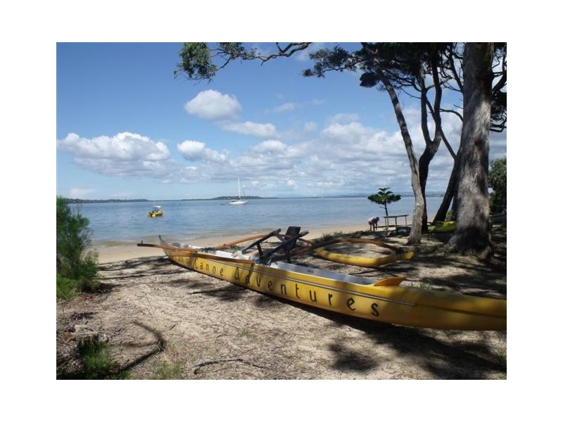 3 Phillips Street, Coochiemudlo Island QLD 4184