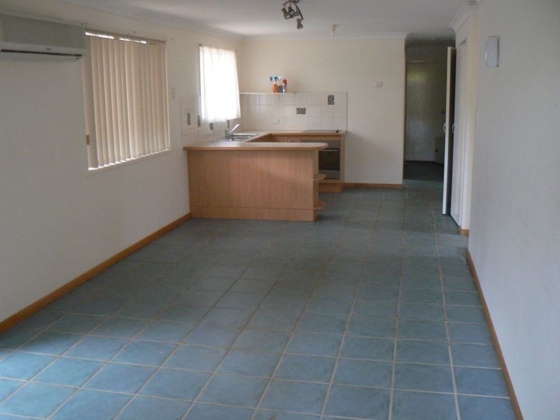 222 Cane Street, Redland Bay QLD 4165