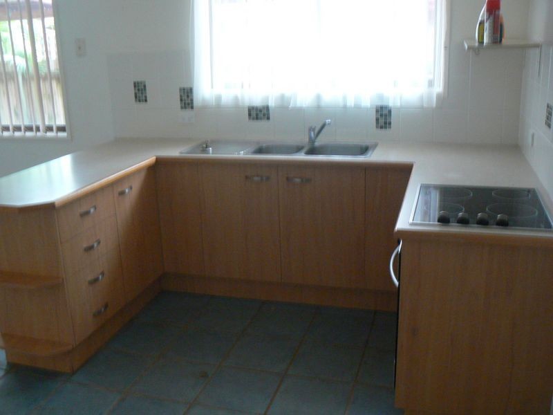 222 Cane Street, Redland Bay QLD 4165