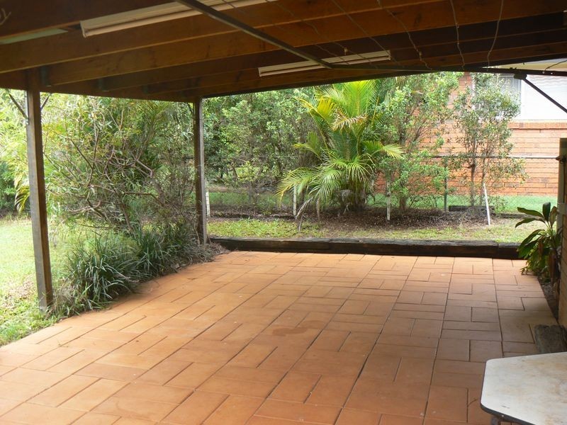 222 Cane Street, Redland Bay QLD 4165