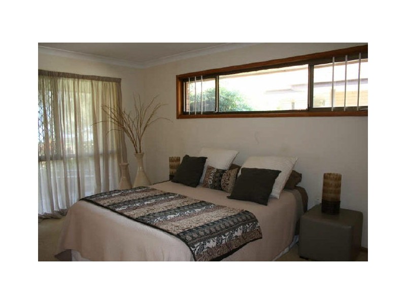 101 Torquay Road, Redland Bay QLD 4165