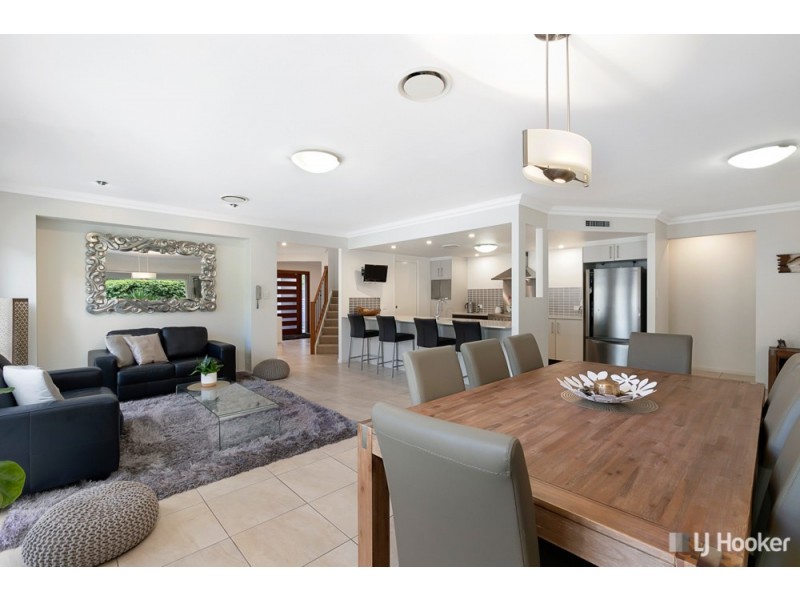 67 Carlingford Drive, Thornlands QLD 4164