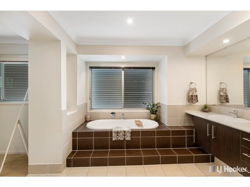 67 Carlingford Drive, Thornlands QLD 4164