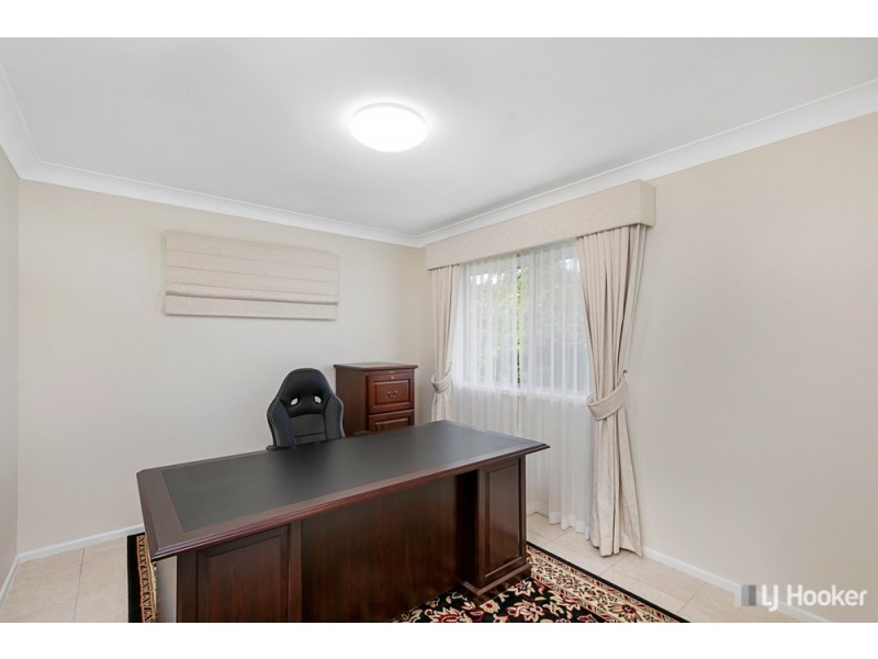 39 Tandanya Street, Mansfield QLD 4122