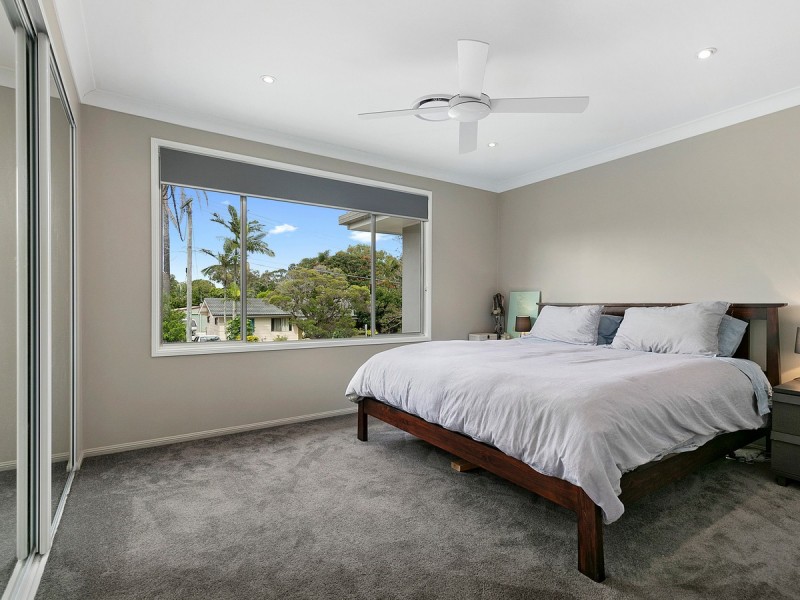 4 Aleon Crescent, Ormiston QLD 4160