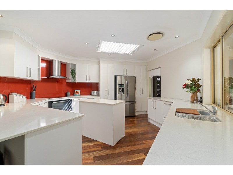 6 Beaton Court, Ormeau QLD 4208