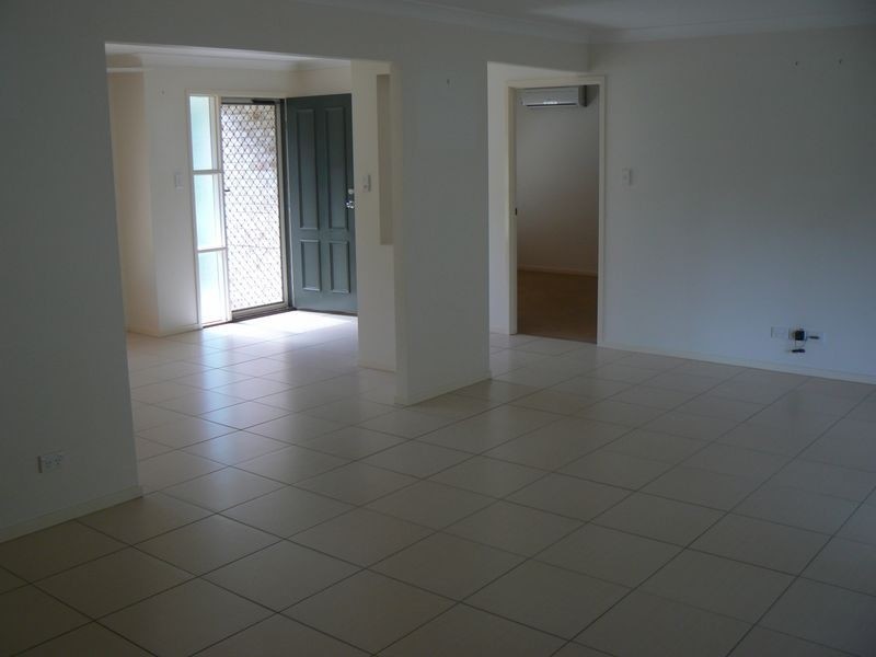 29 Green Place, Redland Bay QLD 4165