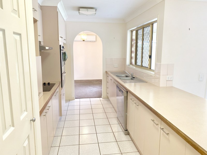 16 Kirkpatrick Street, Tingalpa QLD 4173