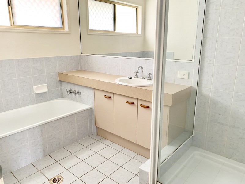 16 Kirkpatrick Street, Tingalpa QLD 4173