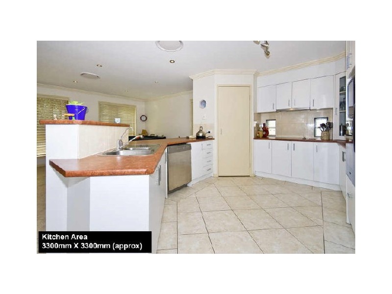 7 Kimbolton Drive, Redland Bay QLD 4165