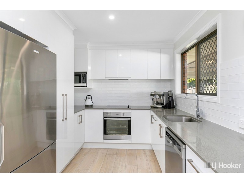 107 Bailey Road, Birkdale QLD 4159