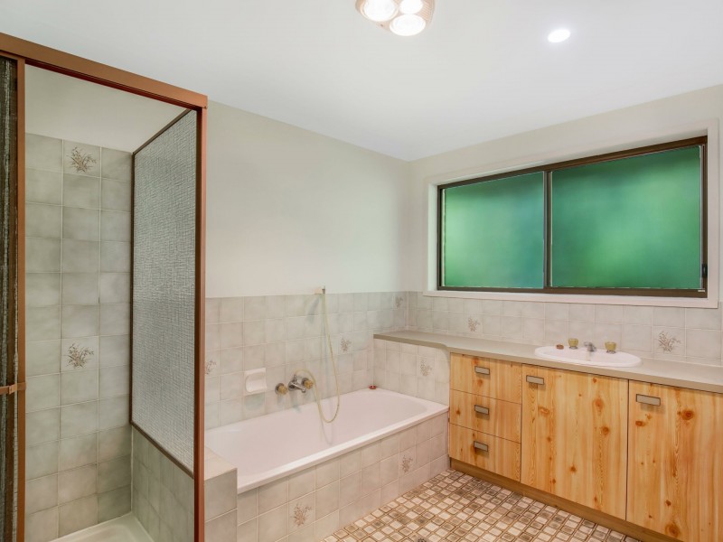 11 Sherrin Court, Cleveland QLD 4163