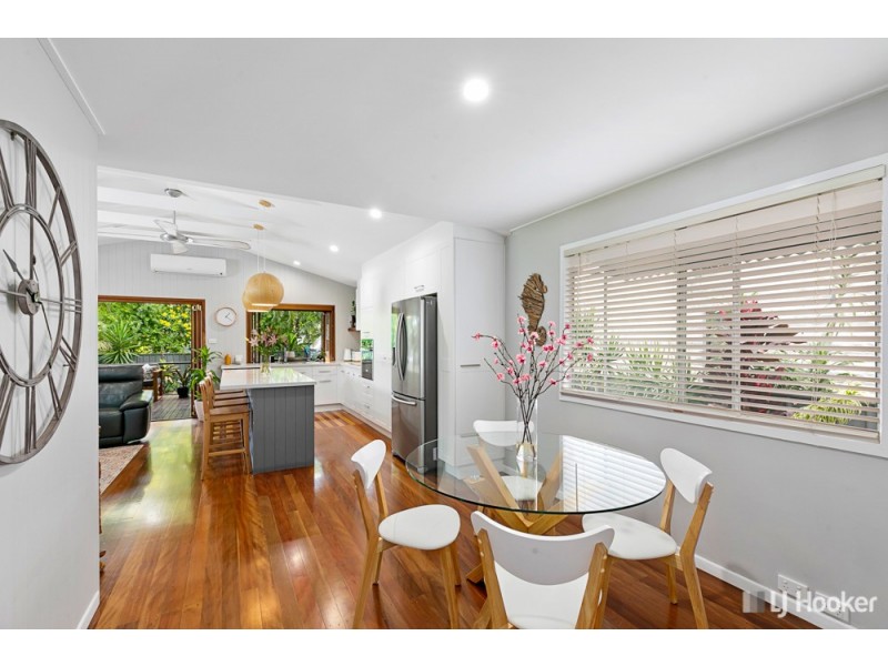 92 Thomas Street, Birkdale QLD 4159