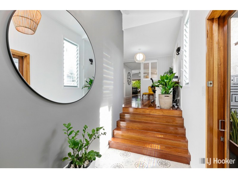 92 Thomas Street, Birkdale QLD 4159