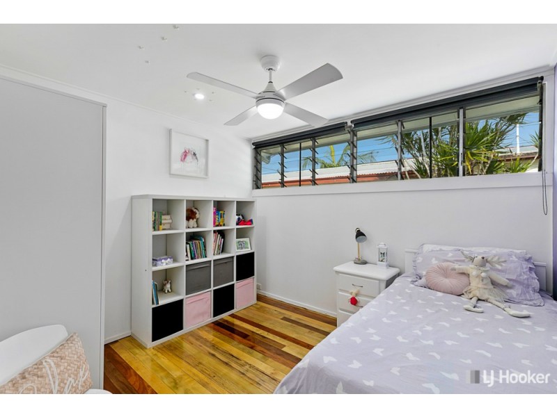 92 Thomas Street, Birkdale QLD 4159