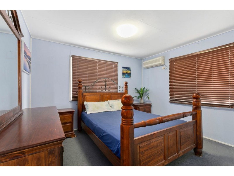 10 Eccles Street, Wynnum West QLD 4178