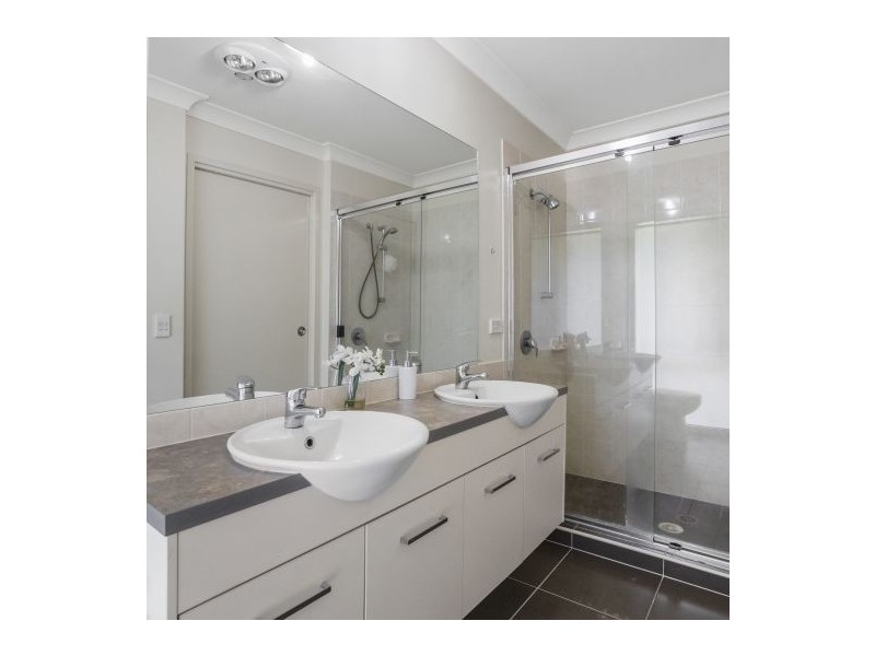 1 Sapphire Court, Beerwah QLD 4519