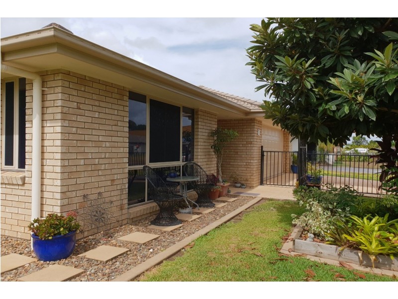 1 Sapphire Court, Beerwah QLD 4519