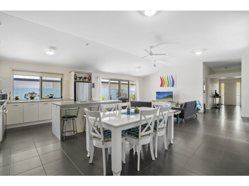 1 Sapphire Court, Beerwah QLD 4519