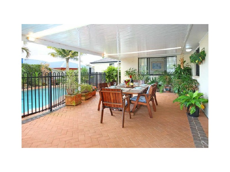 2 Wagan Place, Wellington Point QLD 4160