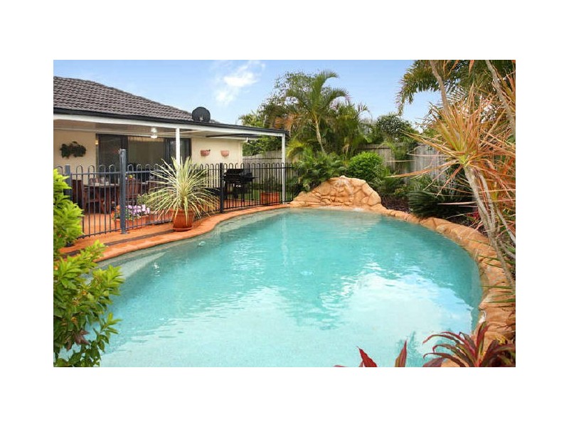 2 Wagan Place, Wellington Point QLD 4160