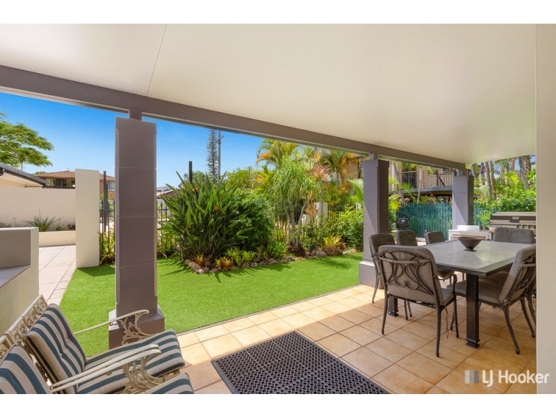 152-154 James Street, Redland Bay QLD 4165