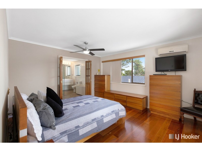 152-154 James Street, Redland Bay QLD 4165