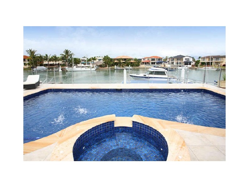 5 Sentinel Court, Raby Bay QLD 4163