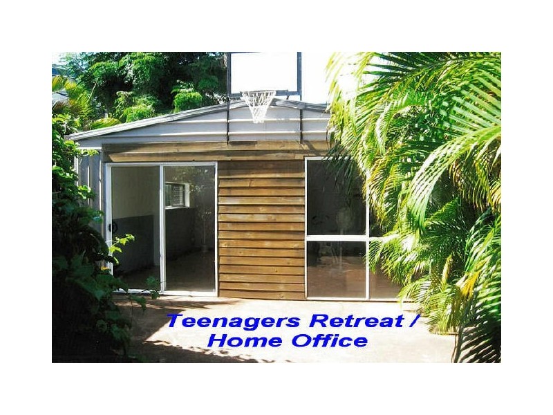 6 Oceanic Street, Wellington Point QLD 4160