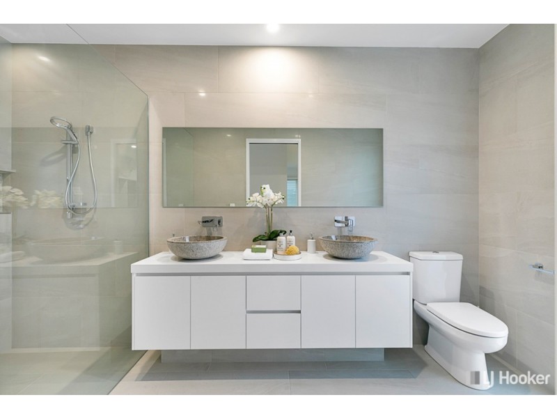 148 Shore Street North, Cleveland QLD 4163