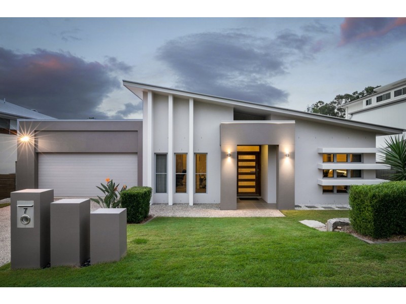 7 Henderson Street, Eight Mile Plains QLD 4113