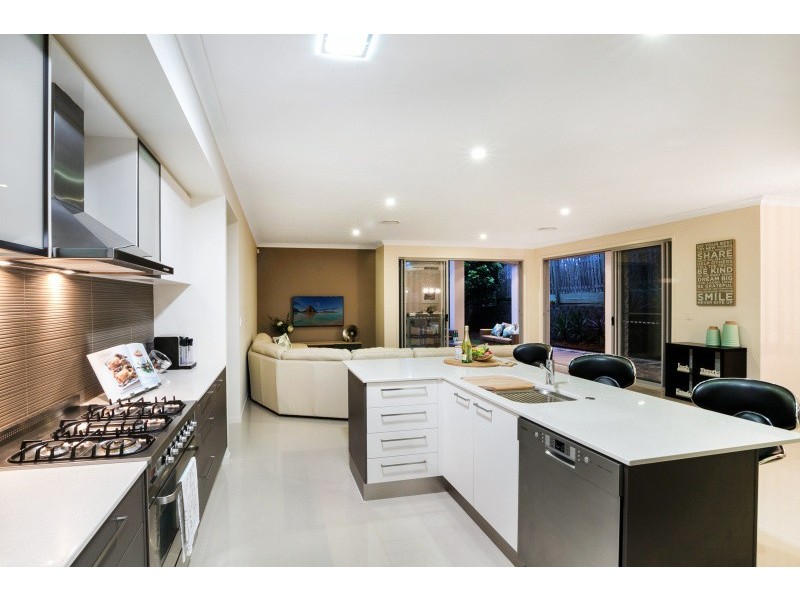 7 Henderson Street, Eight Mile Plains QLD 4113