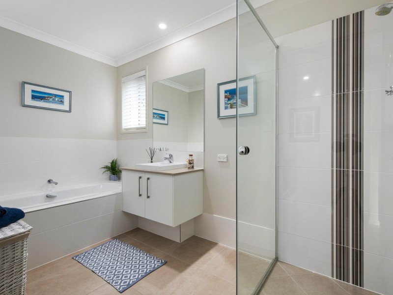 25 Brindabella Circuit, Thornlands QLD 4164