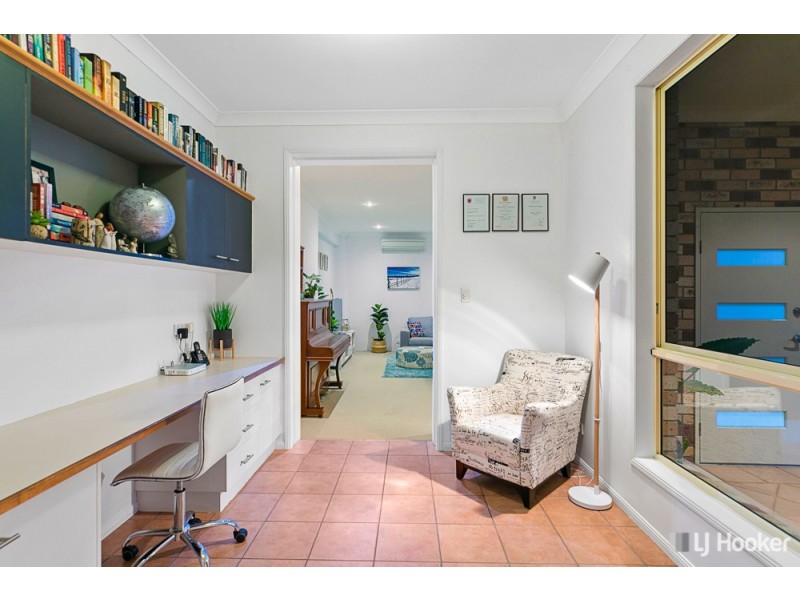 4 Queensbury Court, Wellington Point QLD 4160