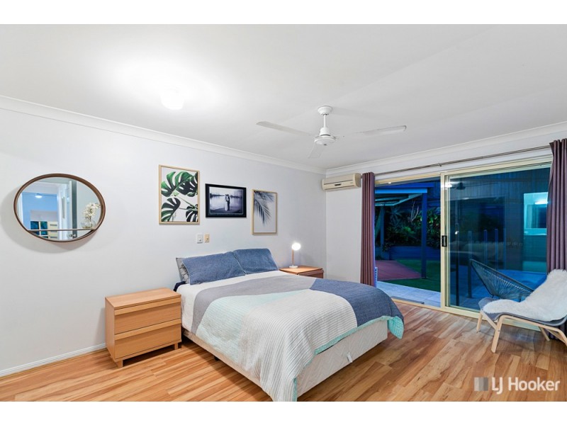 4 Queensbury Court, Wellington Point QLD 4160