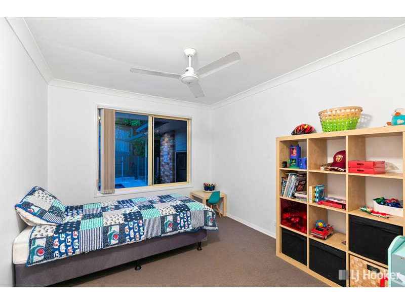 4 Queensbury Court, Wellington Point QLD 4160