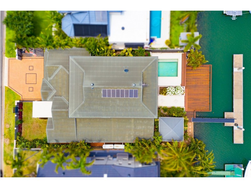 16 Sternlight Court, Raby Bay QLD 4163